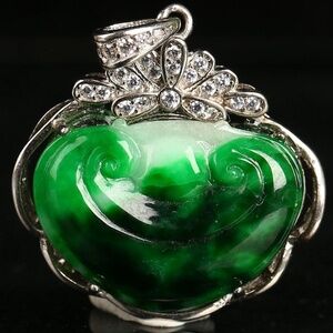 925 Silver Cert'd Natural Green Grade A Jadeite Jade Pendant RuYi 如意